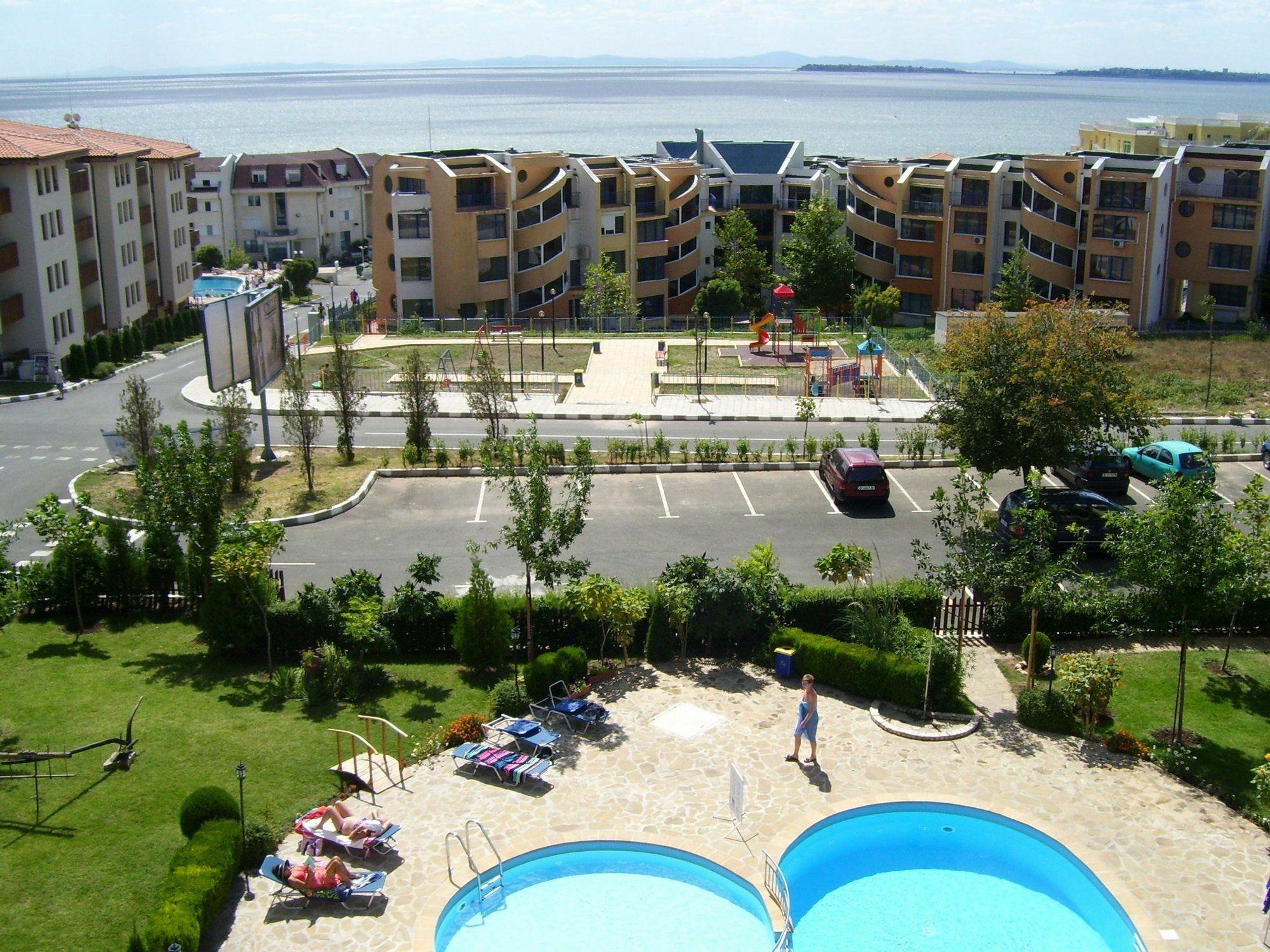 Delfin Apart Complex Sveti Vlas Buitenkant foto